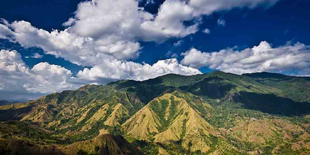 Download 6800 Gambar Gunung Nona Di Sulawesi Selatan Terbaik Gratis