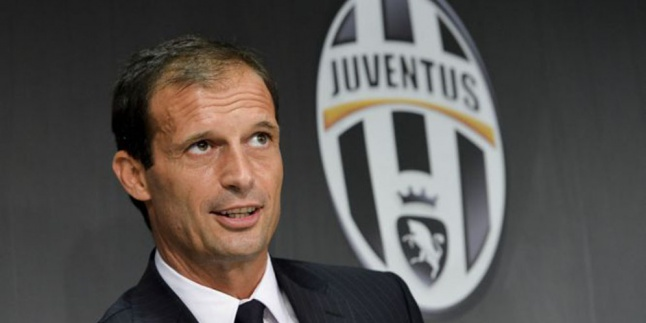 Allegri Bertahan di Juventus Hingga 2018