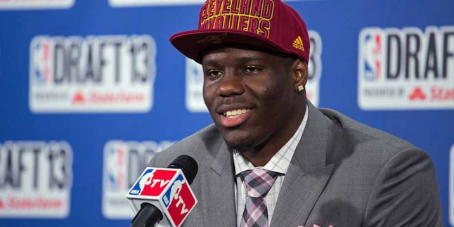 Anthony Bennett Resmi Dikontrak Raptors