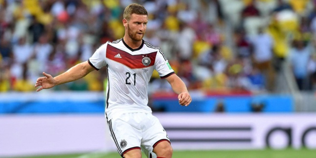 Arsenal Kejar Mustafi