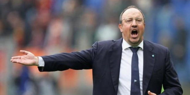 Benitez Dihina Fans Madrid