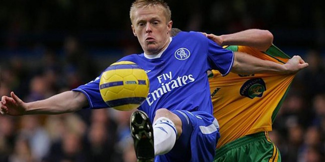 Damien Duff Gantung Sepatu