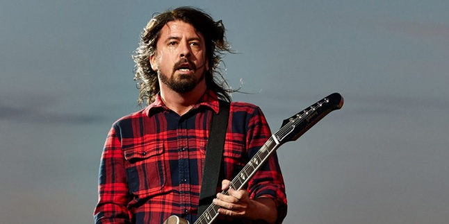 Dave Grohl Udah Mulai Rekaman Album Solo? | LAzone.id