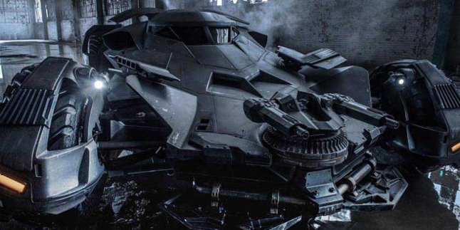 Desain Baru Batmobile Hadapi Superman