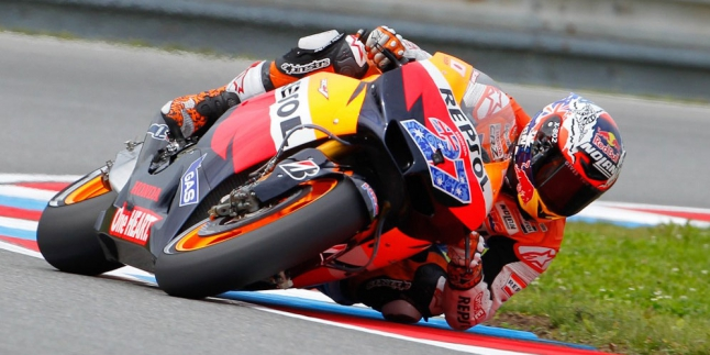 Gantikan Pedrosa, Stoner Bakal Comeback?