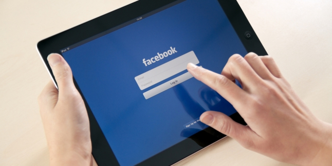 Gebrakan Hebat Facebook Yang Bikin Loe Terkejut