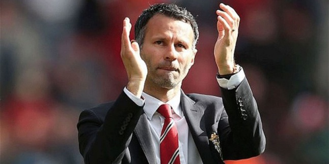 Goodbye, Giggs!