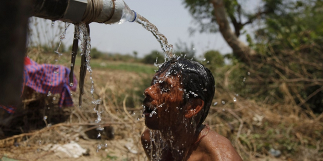 Heatwave India Telan Ratusan Korban Jiwa Bro! thumbnail