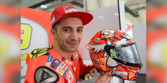 Iannone Kenang Sang Burung Camar Lewat Helm