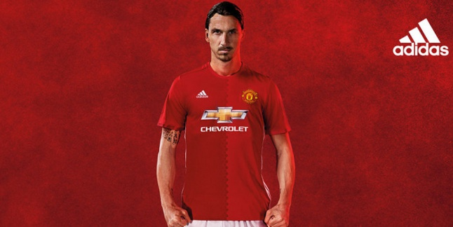 'Ibra Striker Top, Dia Pembunuh Di Depan Gawang'