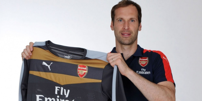 Laga Perdana Cech Melawan Chelsea Sebagai The Gunners