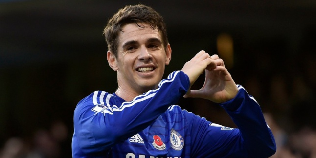 Lagi, Juventus Goda Oscar