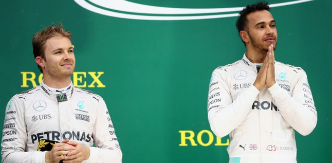 Lewis Hamilton Siap Lakukan Apa Saja Buat Hentikan Nico Rosberg