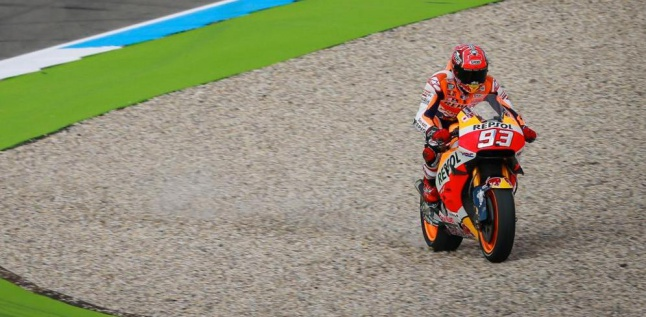 Marc Marquez Bangga Menjauh Dari Valentino Rossi