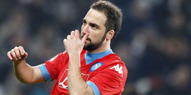 Mau Gabung Juve, Higuain?