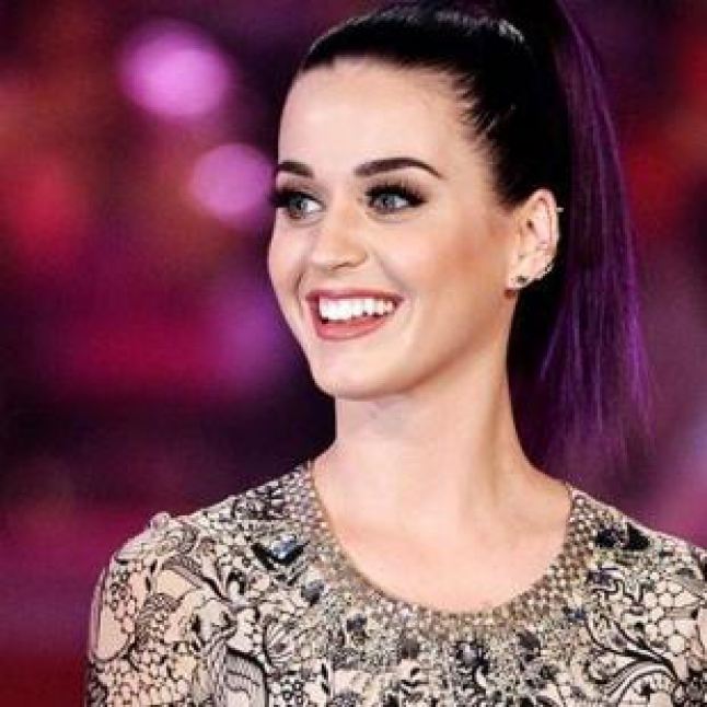 Katy Perry Abaikan Telepon Dan SMS John Mayer!