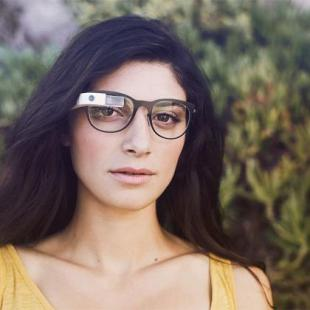 Permak Glass, Google Gandeng Ray-Ban dan Oakley thumbnail