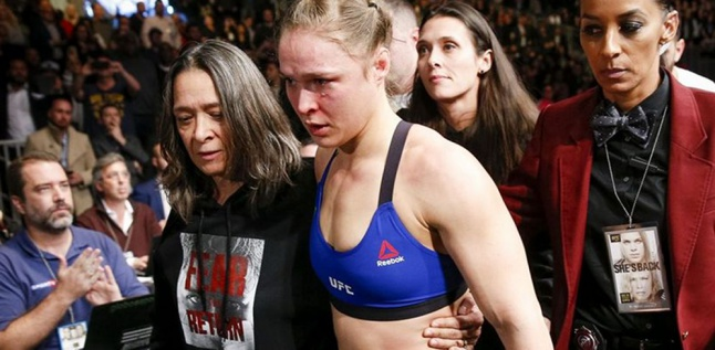 Kalah Lagi, Ronda Rousey Diminta Pensiun