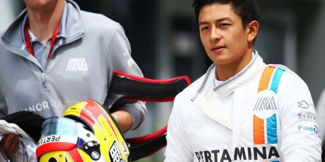 Rio Haryanto Terlibat Kecelakaan Di Sochi