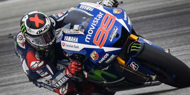 Sepanjang Latihan GP Valencia, Lorenzo Diteriaki Fans Rossi