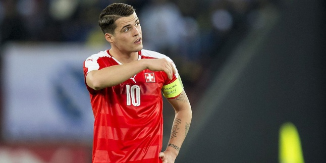 Tinggal Tunggu Kata Resmi, Xhaka Sudah Pakai Jersey Arsenal