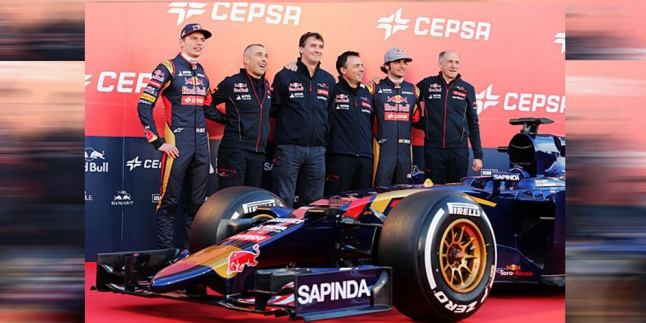 Toro Rosso Pakai Mesin Ferarri