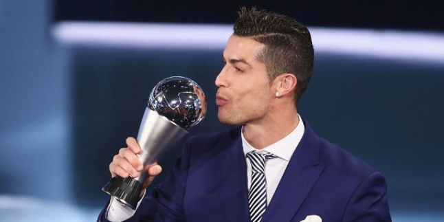 Ronaldo dan Ranieri Berjaya di The Best FIFA Football Awards 2016