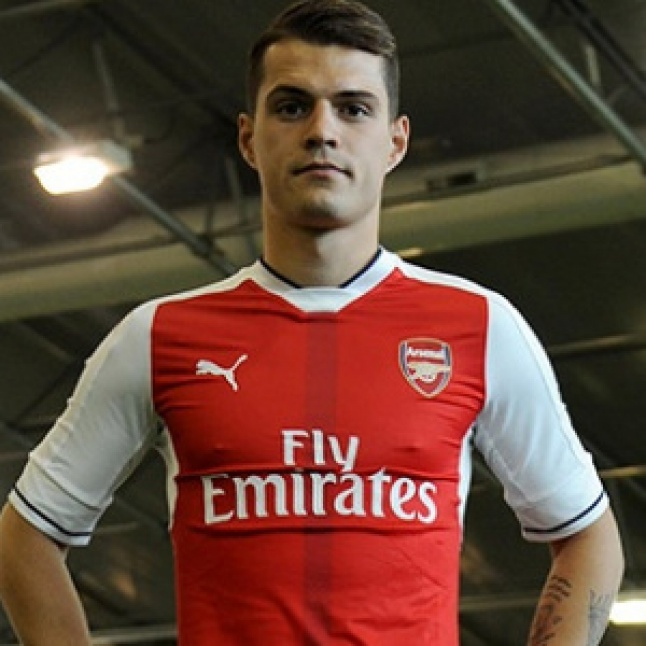 Welcome To Arsenal, Xhaka Termahal Ke-3 Usai Ozil Dan Sanchez