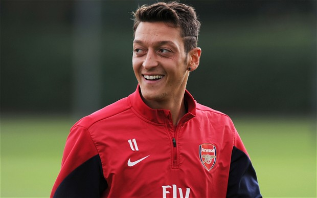 AVB: Ozil Bikin Arsenal Makin Kuat