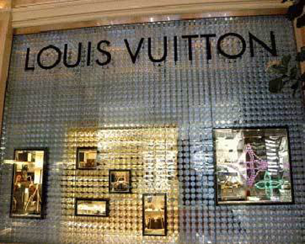 Brand Louis Vuitton Paling Bernilai