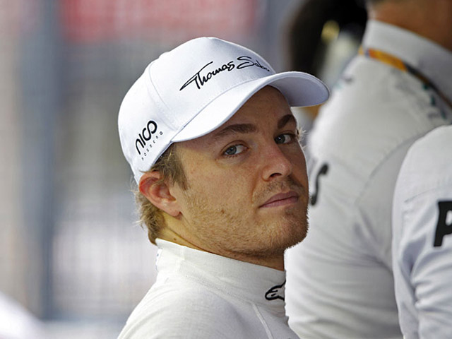 Helm Rosberg Digondol Maling di Nurburgring thumbnail