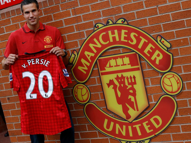 Jersey RvP Paling Laku!