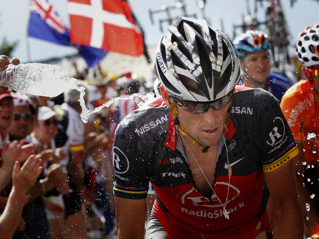 Kasus Doping, Lance Armstrong Dipaksa Balikin Hadiah