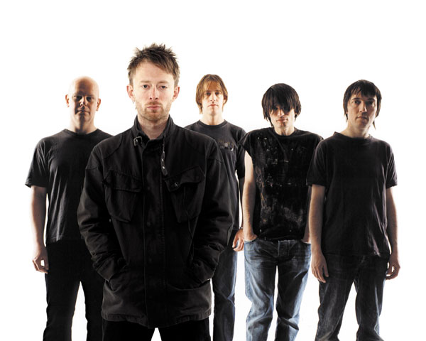 Konser Radiohead heboh, panggung rubuh 