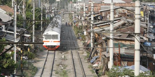 Lintasan KA Di Jakarta Yang Bikin Macet Bakal Ditutup thumbnail