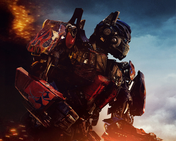 Michael Bay Kembali Sutradarai Transformer 5