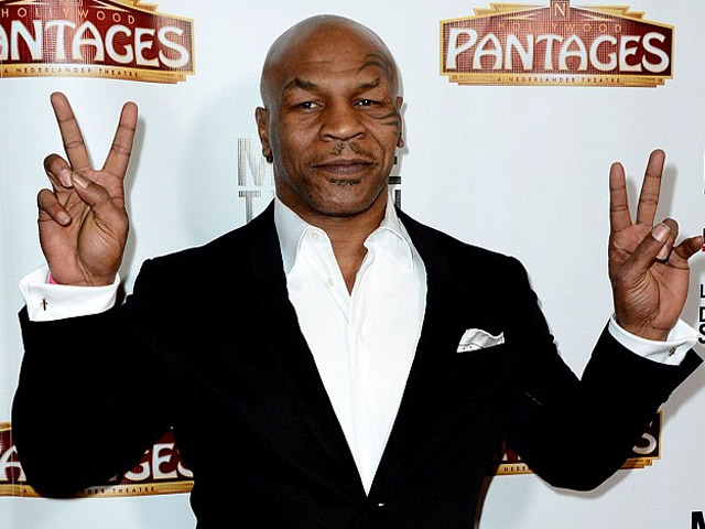 Mike Tyson Sempat Ingin Bunuh Evander Holyfield