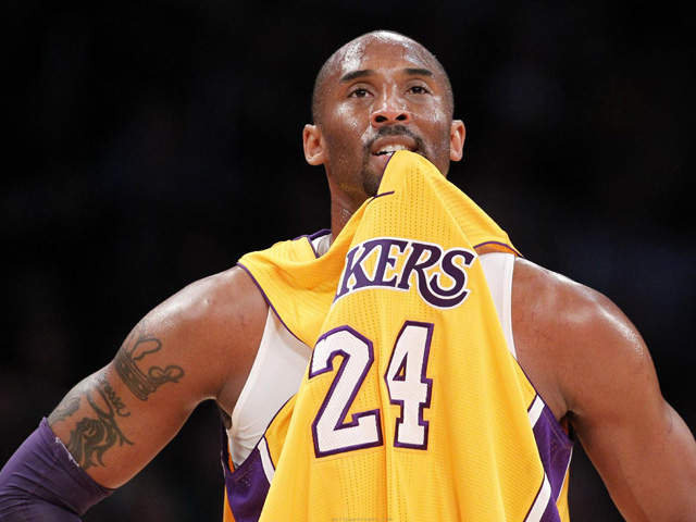 Musim Depan Kelar, Kobe Bulat Tinggalkan Lakers