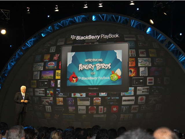 Pengguna BlackBerry Sekarang Bisa Main Angry Birds