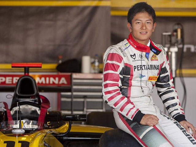 Rio Haryanto Finis Kedua di Silverstone thumbnail