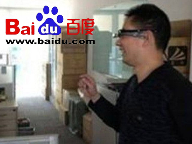 Sadis, China Bikin Tiruan Google Glass thumbnail