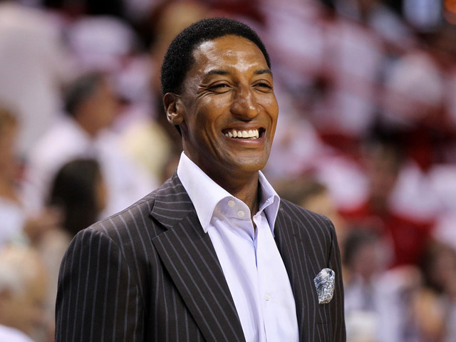 Scottie Pippen Gebukin Fans Sampe Bonyok!