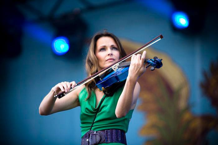 Sharon Corr: Lagu Yovie Widianto Sangat Spesial Buat Gue