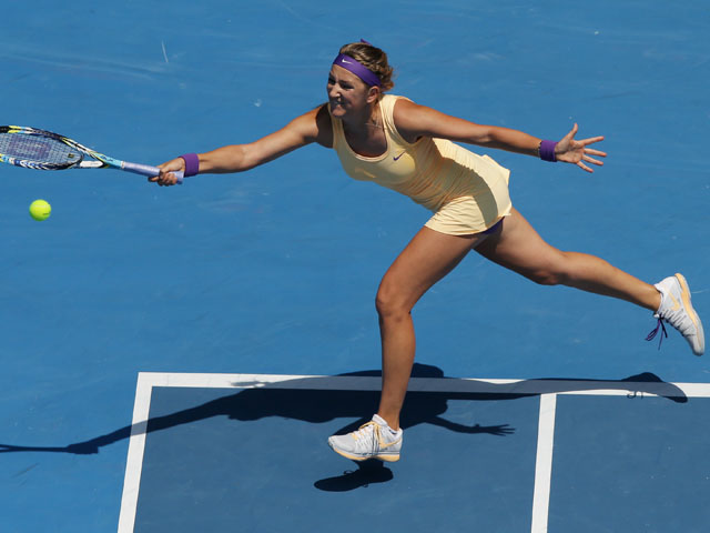 Singkirkan Flavia Pennetta, Azarenka ke Final