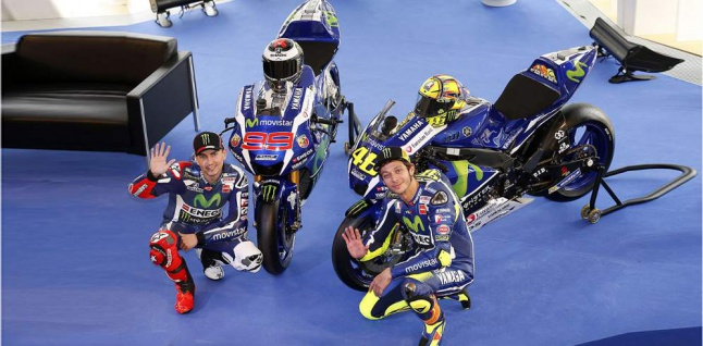 Yamaha M1 Hangatkan Suasana Perang Rossi dan Lorenzo